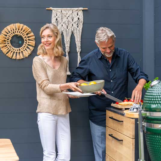 Blog-eten-drinken-koken-bbq-tuinkamer-lamellen-dak-kamado-detail