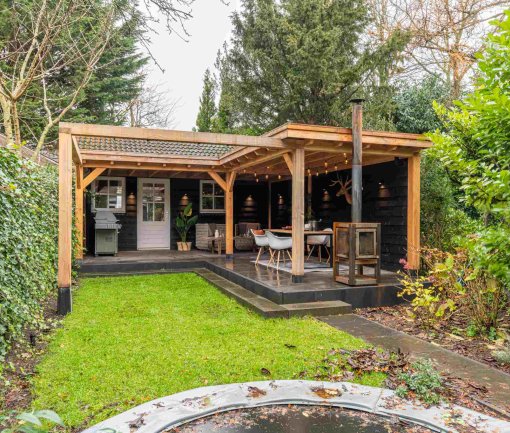 Overkapping aan huis Groesbeek